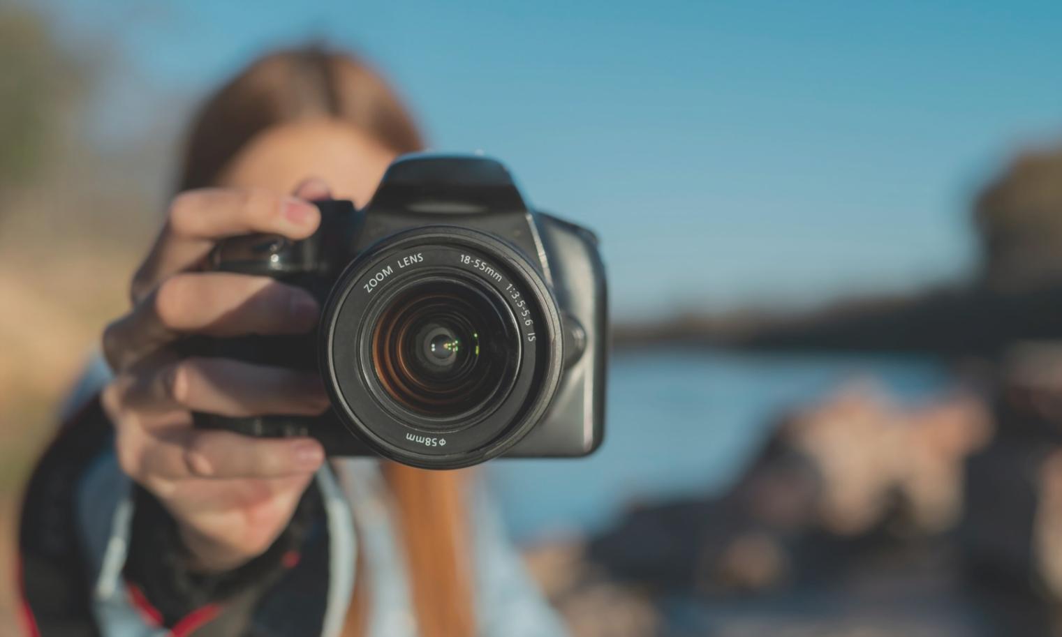 Videobearbeitungssoftware mit Timeline und Effekten in Aktion